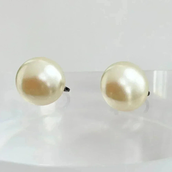 Vintage Pearl Screw Back Retro Stud Sterling Silver Earrings - Picture 1 of 6